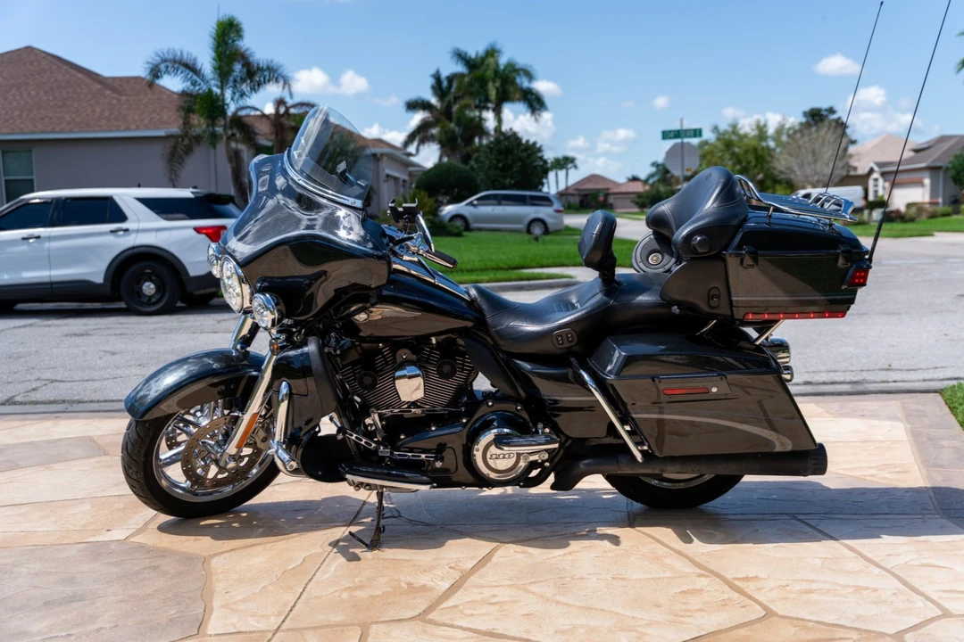 2013 Harley-Davidson CVO - Image 3 of 7