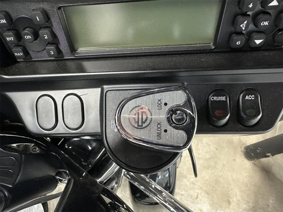 2013 Harley-Davidson Touring Twin Cam - Image 13 of 24