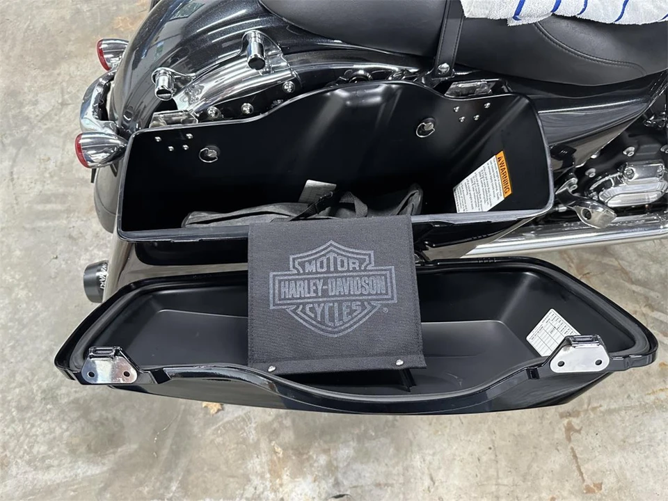 2013 Harley-Davidson Touring Twin Cam - Image 19 of 24