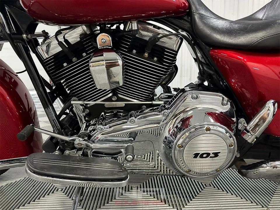 2013 Harley-Davidson - Image 12 of 21