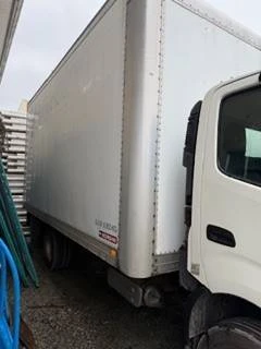 2013 Hino - Image 2 of 10