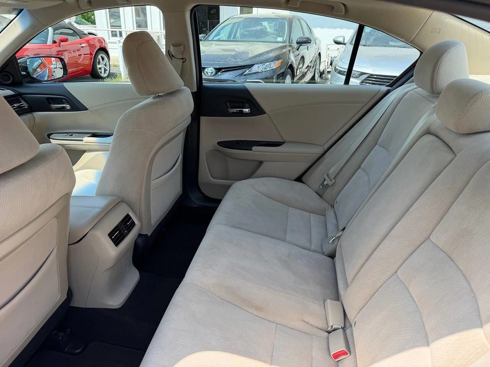 2013 Honda Accord 9th Gen - Image 15 of 30