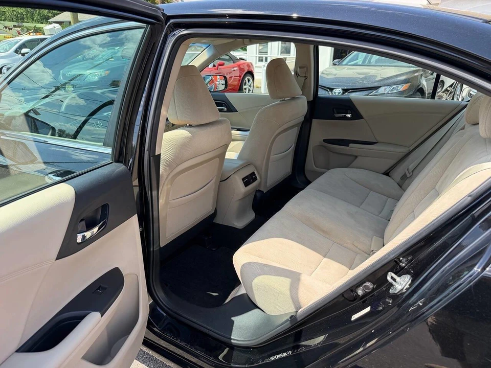 2013 Honda Accord 9th Gen - Image 14 of 30