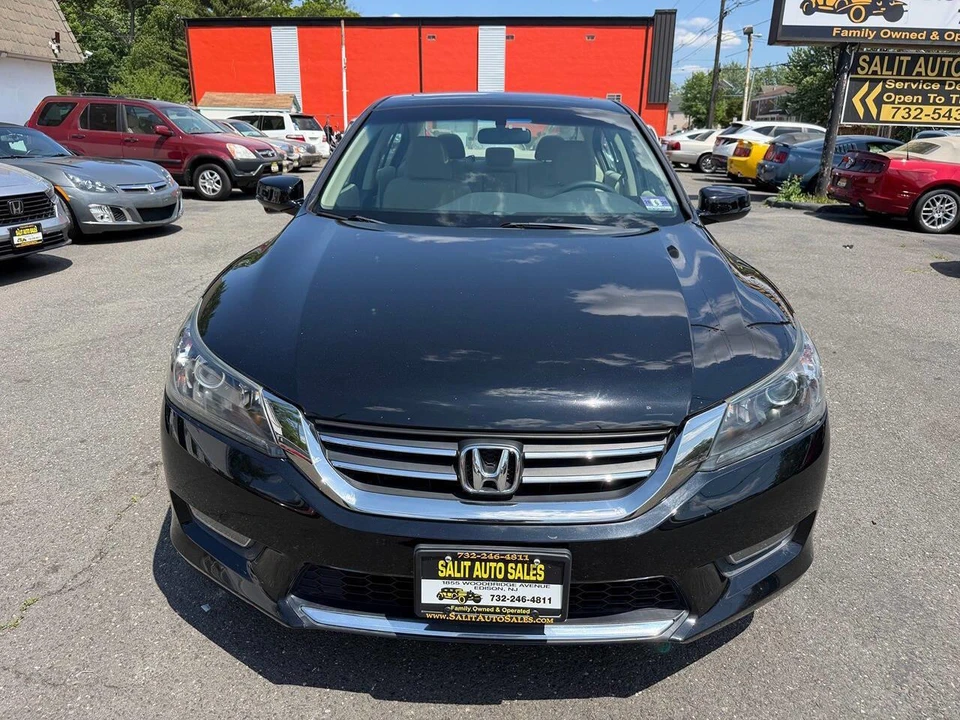 2013 Honda Accord 9th Gen - Image 23 of 30