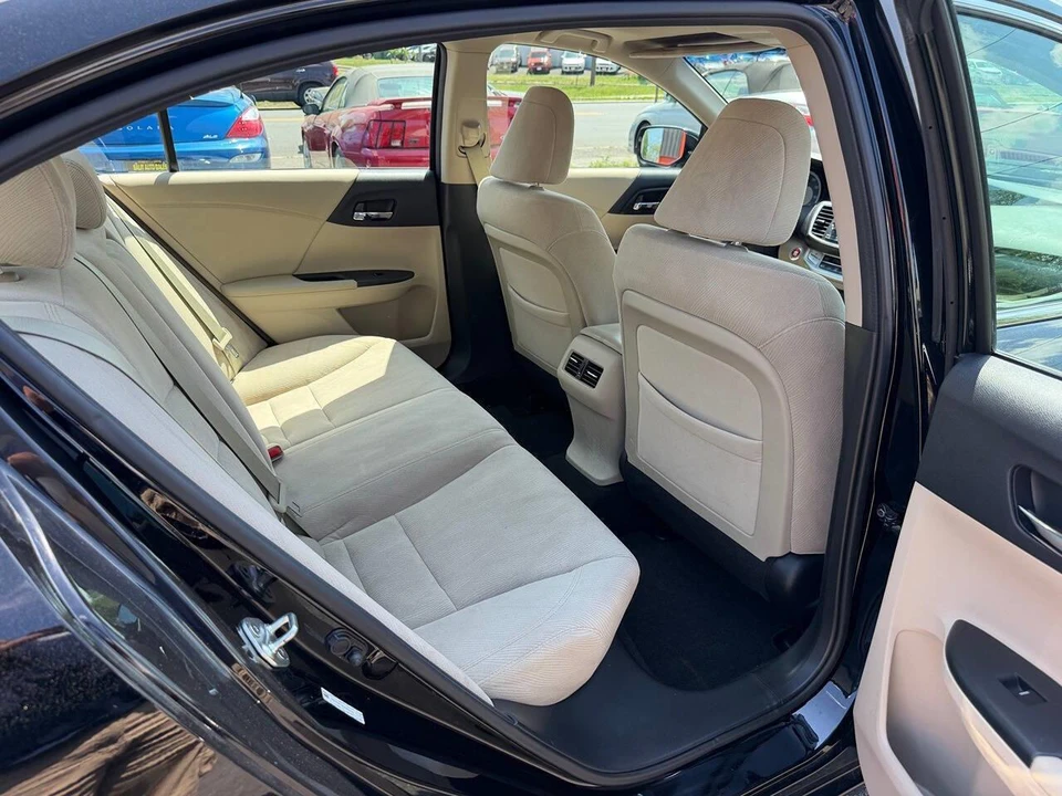 2013 Honda Accord 9th Gen - Image 22 of 30