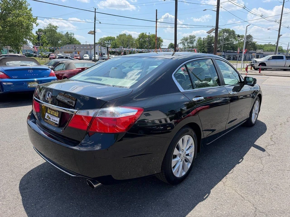 2013 Honda Accord 9th Gen - Image 27 of 30