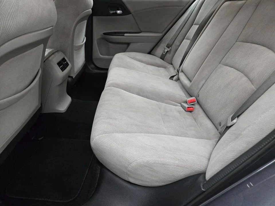 2013 Honda Accord 9th Gen - Image 9 of 12