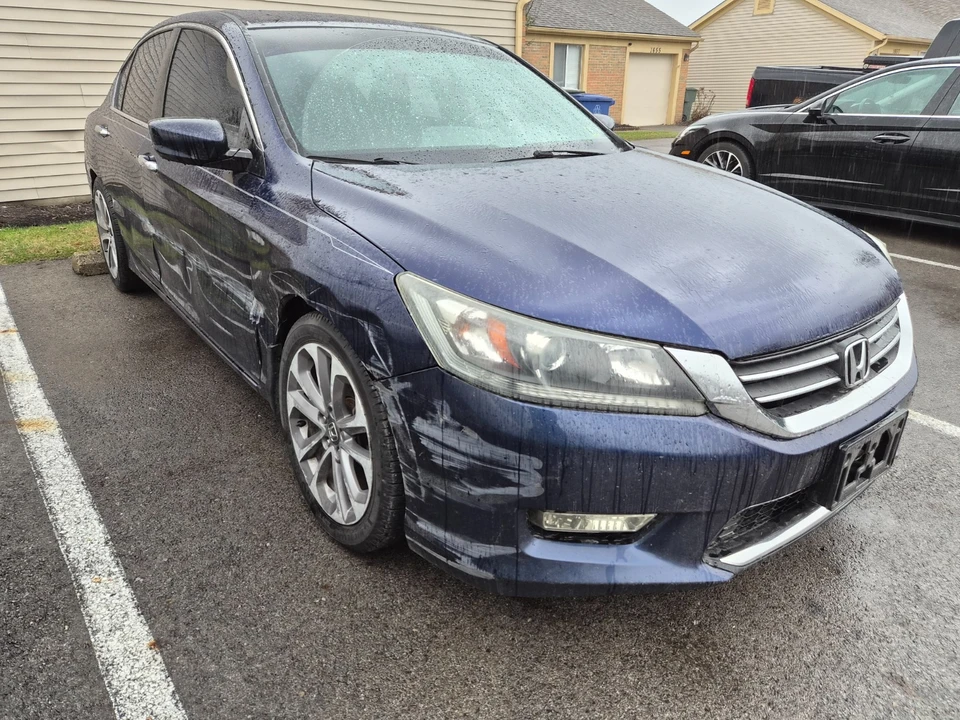 2013 Honda Accord 9th Gen - Image 3 of 10