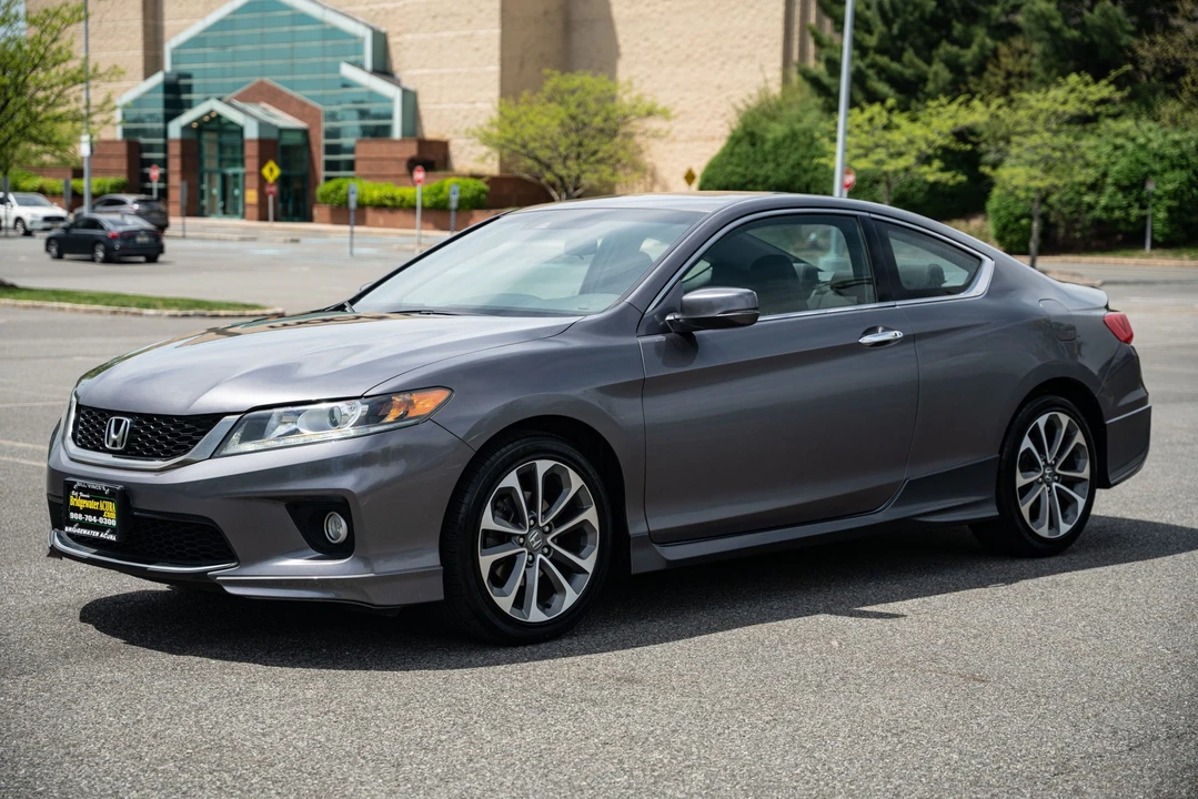 2013 Honda Accord 9th Gen - Image 5 of 31