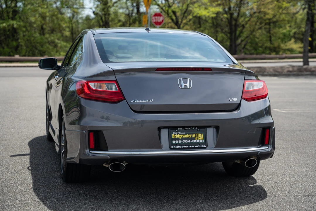 2013 Honda Accord 9th Gen - Image 13 of 31
