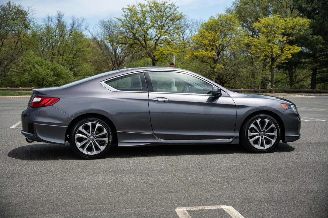 2013 Honda Accord 9th Gen - Image 20 of 31