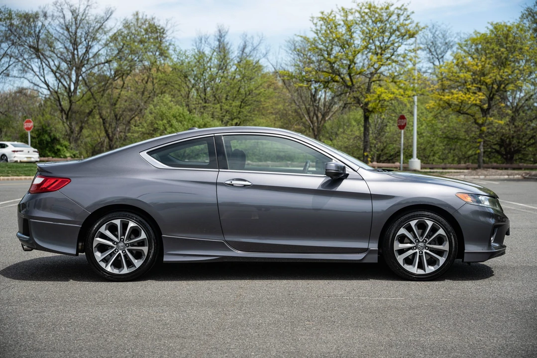 2013 Honda Accord 9th Gen - Image 19 of 31