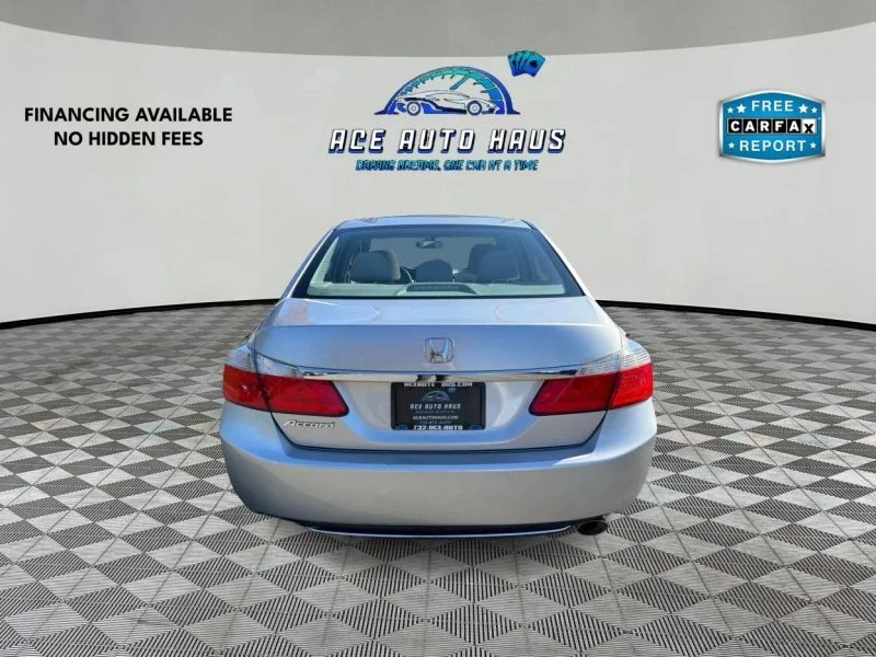 2013 Honda Accord 9th Gen - Image 6 of 12