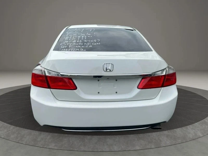2013 Honda Accord 9th Gen - Image 6 of 12