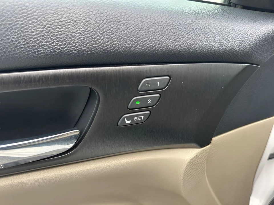 2013 Honda Accord 9th Gen - Image 11 of 12