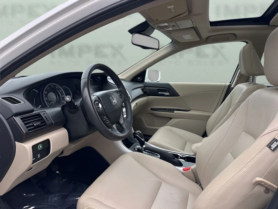 2013 Honda Accord 9th Gen - Image 9 of 12