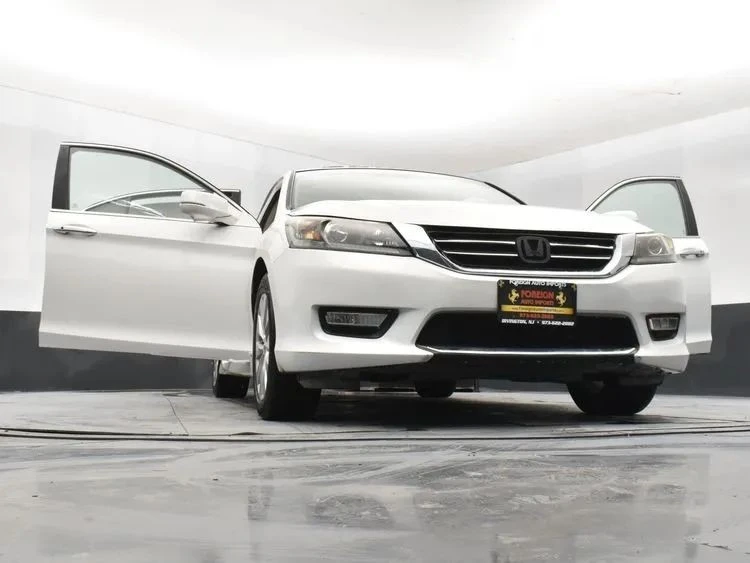 2013 Honda Accord 9th Gen - Image 11 of 12