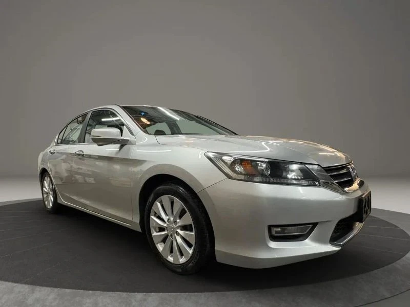 2013 Honda Accord 9th Gen - Image 2 of 12