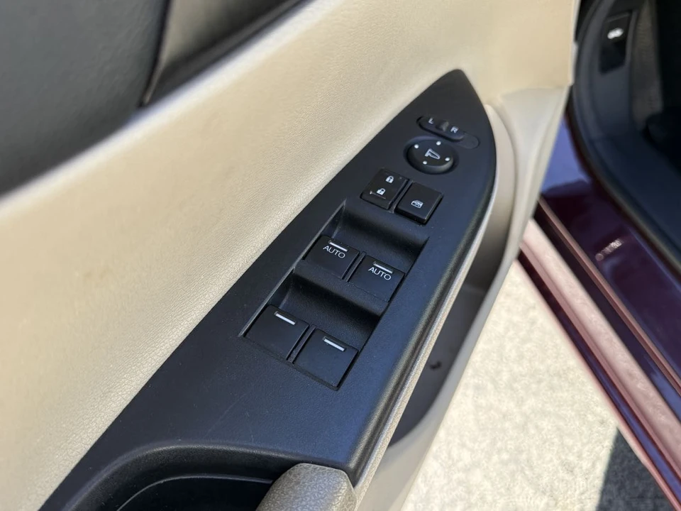 2013 Honda Accord 9th Gen - Image 18 of 21
