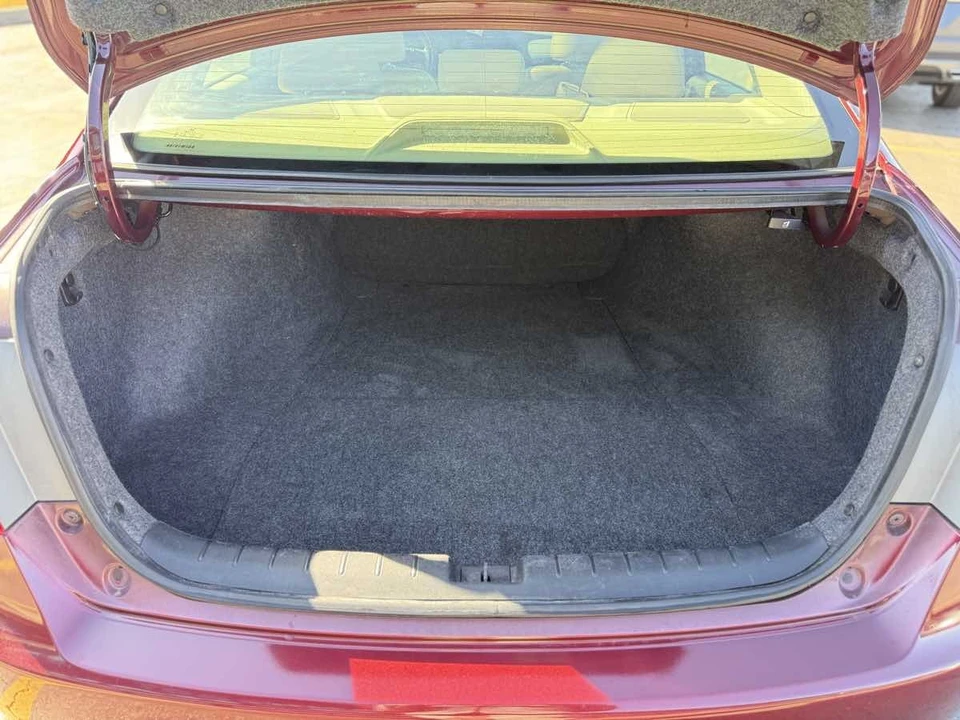 2013 Honda Accord 9th Gen - Image 9 of 21
