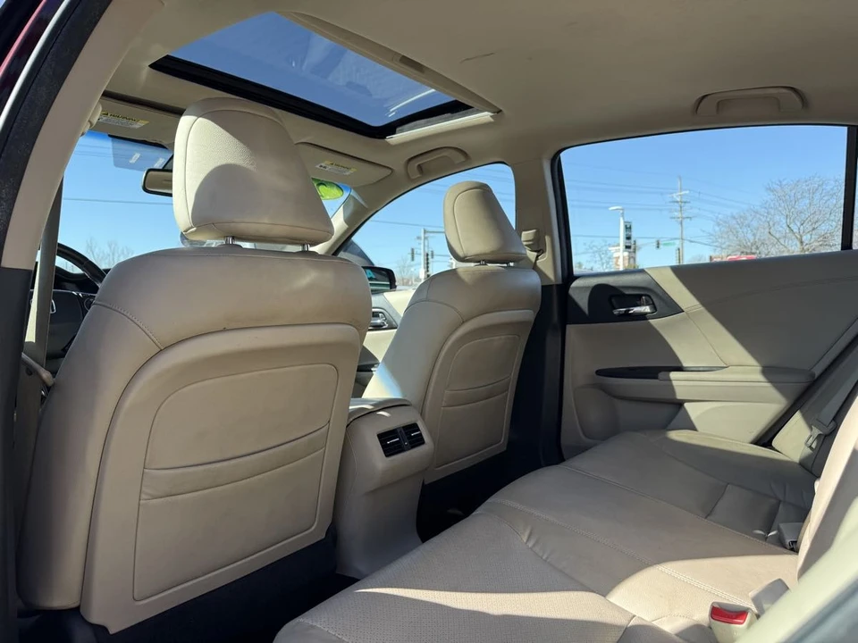 2013 Honda Accord 9th Gen - Image 12 of 21
