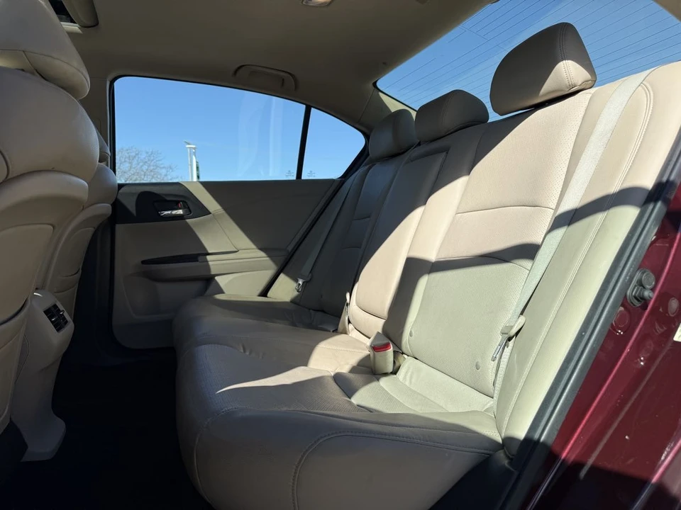 2013 Honda Accord 9th Gen - Image 11 of 21