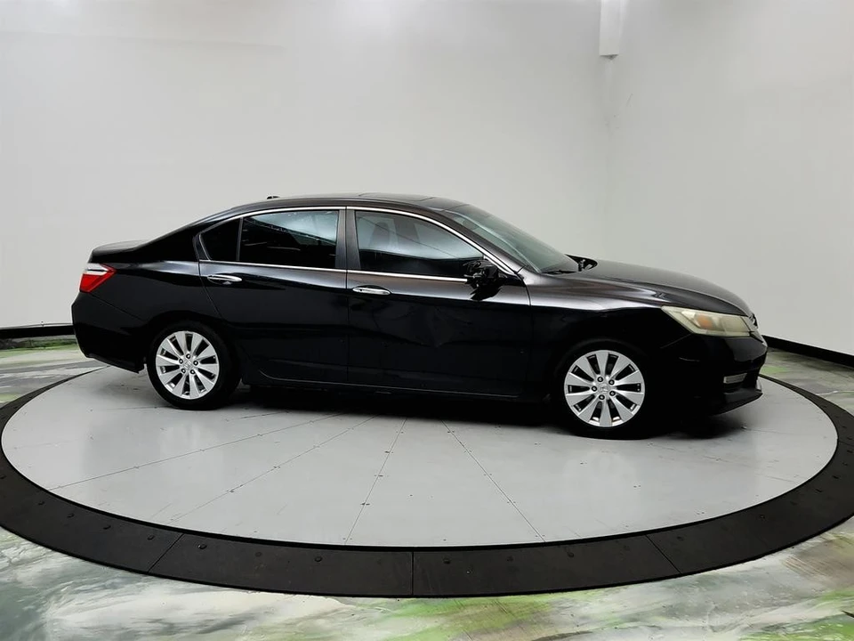 2013 Honda Accord 9th Gen - Image 4 of 21