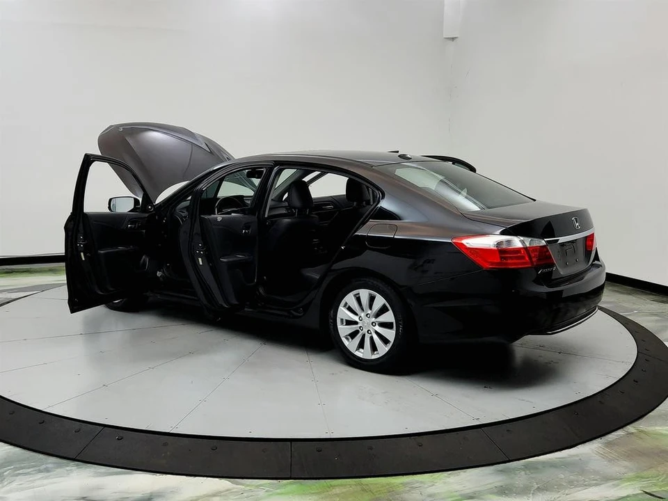 2013 Honda Accord 9th Gen - Image 12 of 21