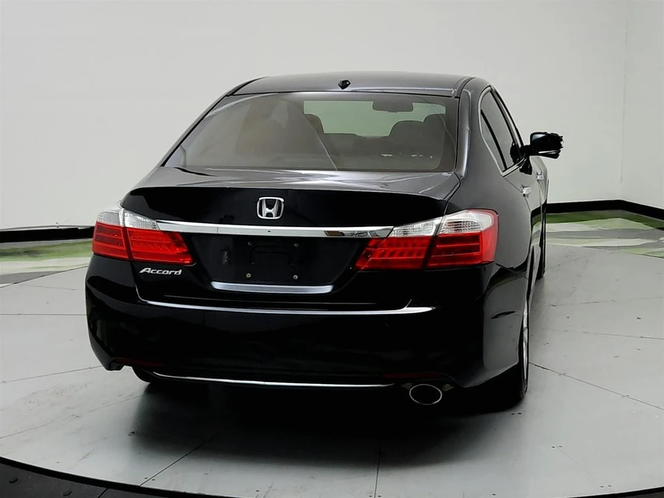 2013 Honda Accord 9th Gen - Image 6 of 21