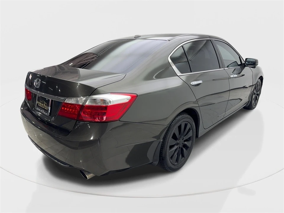 2013 Honda Accord 9th Gen - Image 6 of 12