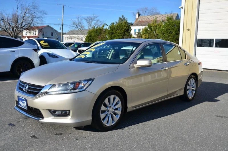 2013 Honda Accord 9th Gen - Image 5 of 12