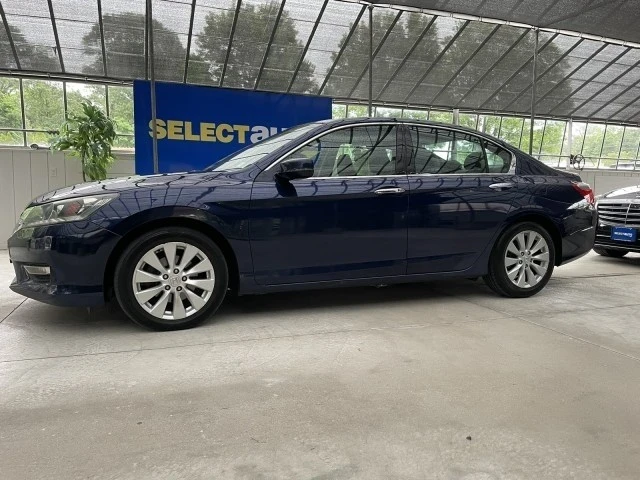 2013 Honda Accord 9th Gen - Image 11 of 21