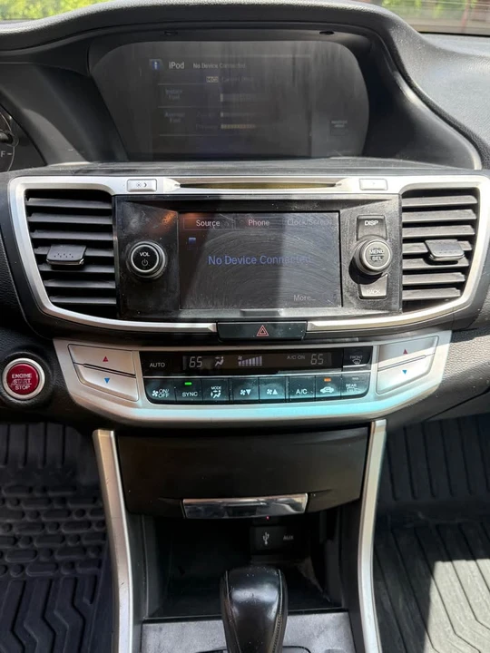2013 Honda Accord 9th Gen - Image 13 of 15