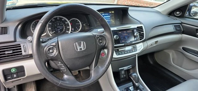 2013 Honda Accord 9th Gen - Image 11 of 20