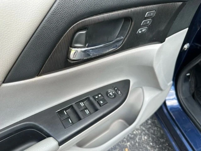 2013 Honda Accord 9th Gen - Image 11 of 21