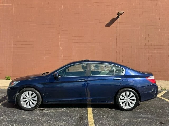 2013 Honda Accord 9th Gen - Image 9 of 21