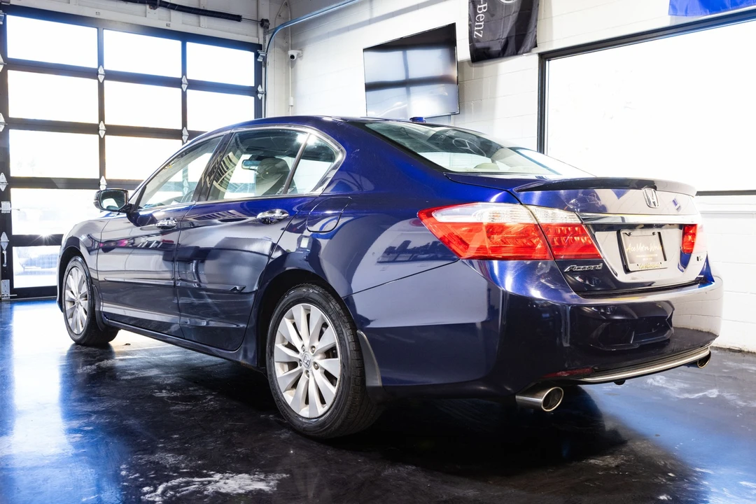 2013 Honda Accord 9th Gen - Image 10 of 12