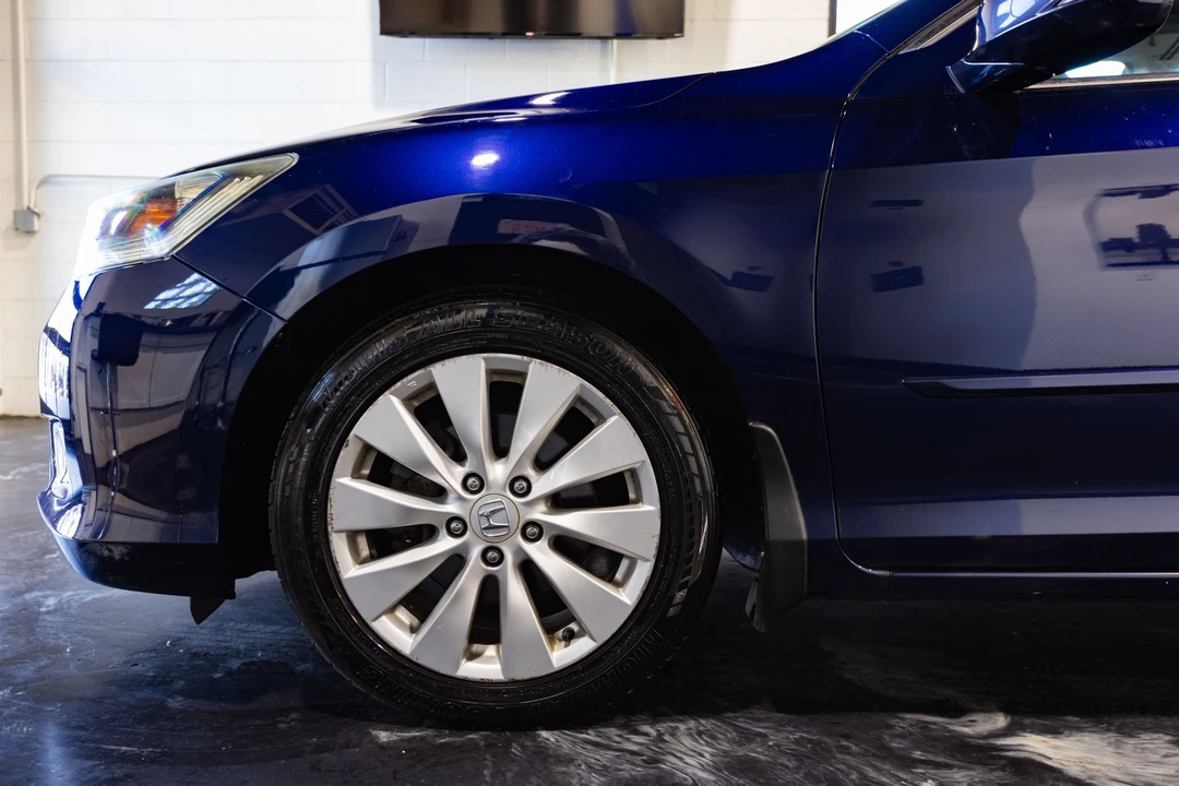 2013 Honda Accord 9th Gen - Image 4 of 12