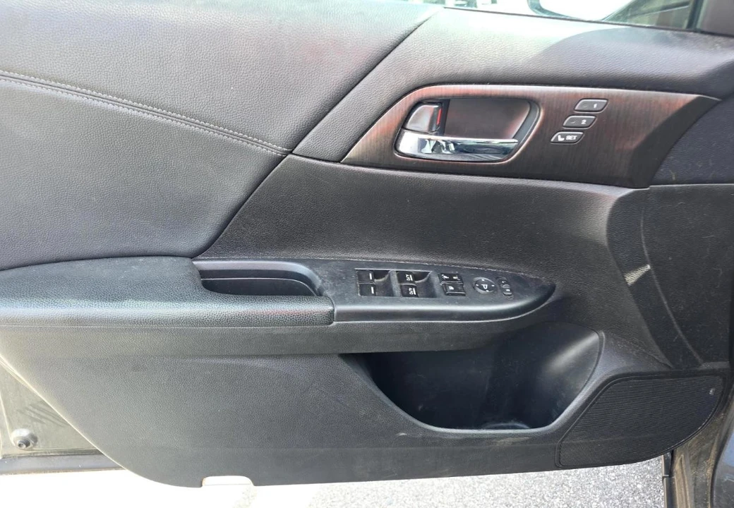 2013 Honda Accord 9th Gen - Image 13 of 14