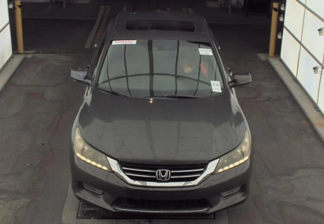 2013 Honda Accord 9th Gen - Image 2 of 14