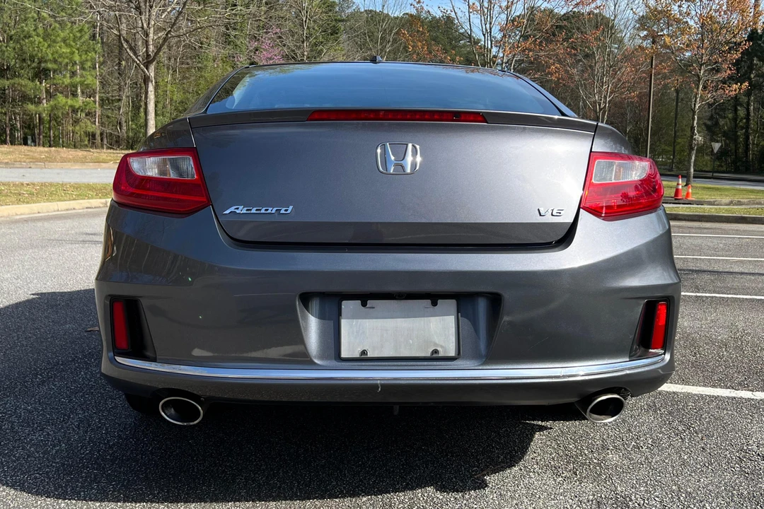 2013 Honda Accord 9th Gen - Image 5 of 31