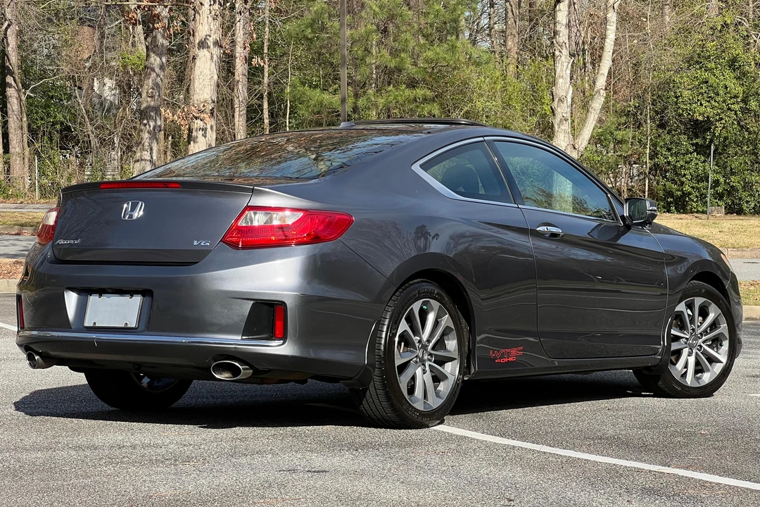 2013 Honda Accord 9th Gen - Image 4 of 31