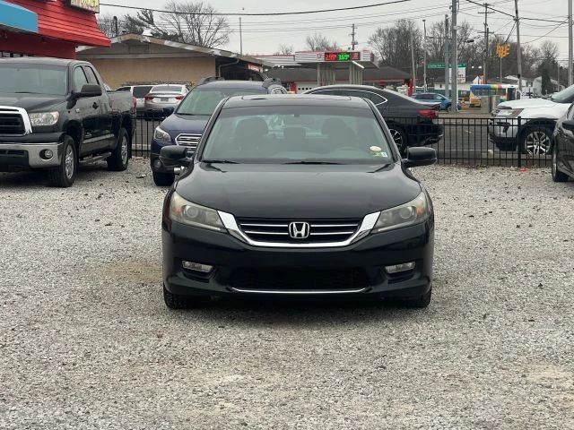 2013 Honda Accord 9th Gen - Image 2 of 19