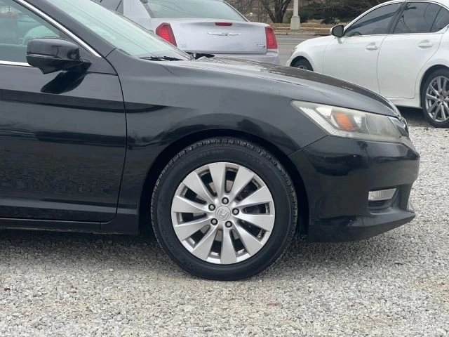 2013 Honda Accord 9th Gen - Image 12 of 19