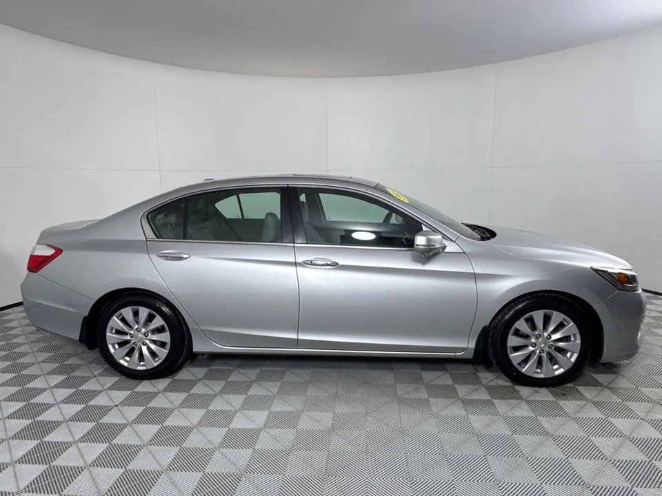 2013 Honda Accord 9th Gen - Image 4 of 12