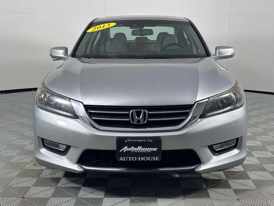 2013 Honda Accord 9th Gen - Image 11 of 12