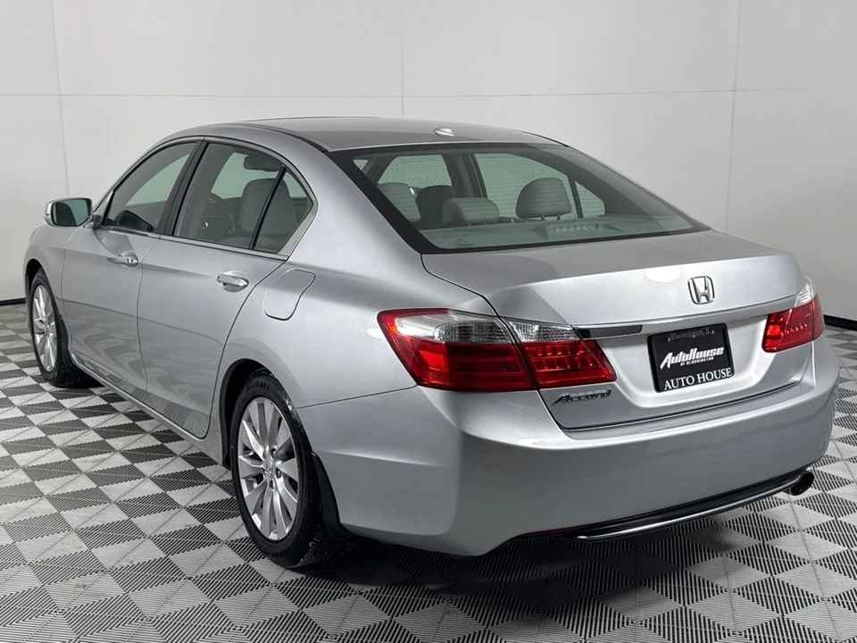 2013 Honda Accord 9th Gen - Image 7 of 12