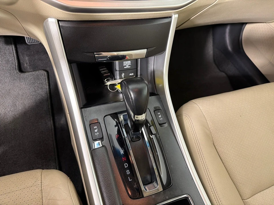 2013 Honda Accord 9th Gen - Image 19 of 21
