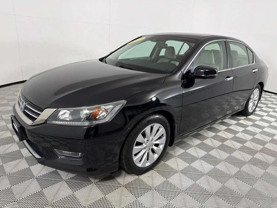 2013 Honda Accord 9th Gen - Image 9 of 21