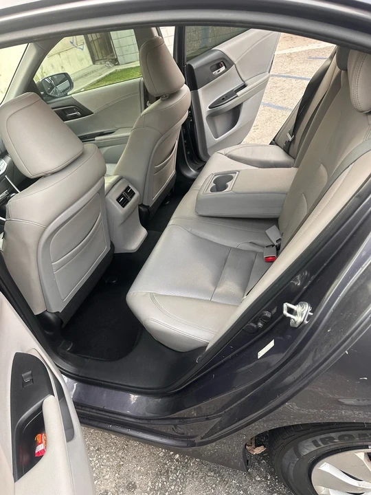 2013 Honda Accord 9th Gen - Image 5 of 8